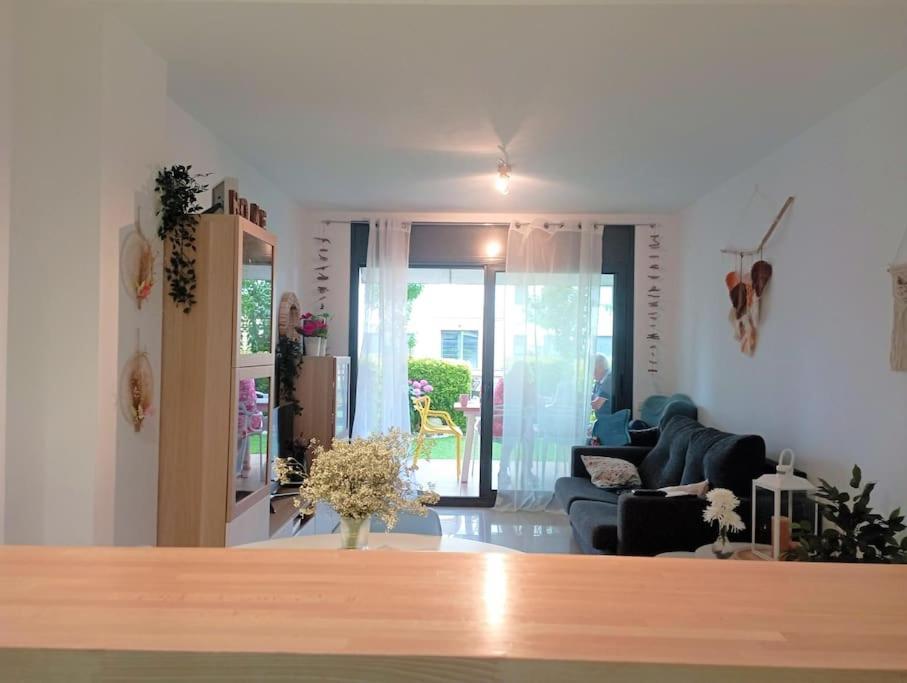 Apartamento En Primera Linea De Mar Ρόζες Εξωτερικό φωτογραφία