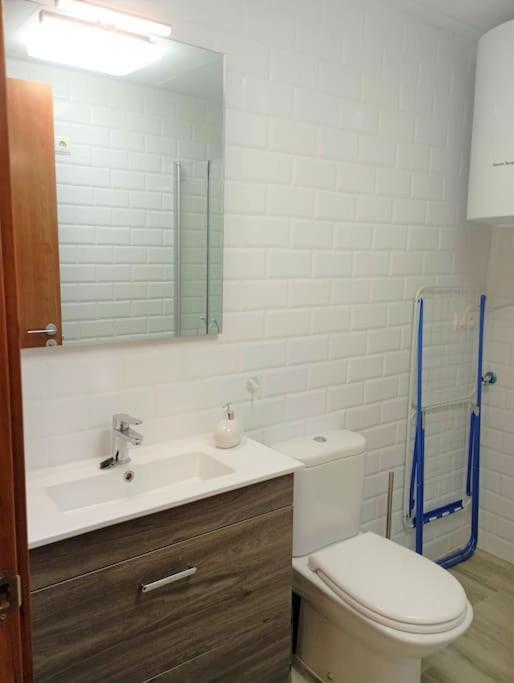 Apartamento En Primera Linea De Mar Ρόζες Εξωτερικό φωτογραφία