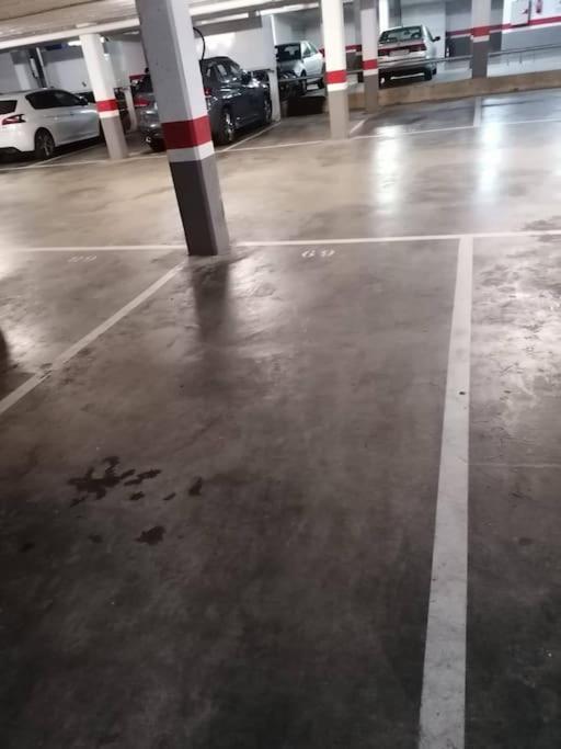 Apartamento En Primera Linea De Mar Ρόζες Εξωτερικό φωτογραφία