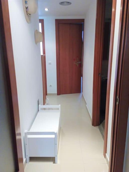 Apartamento En Primera Linea De Mar Ρόζες Εξωτερικό φωτογραφία