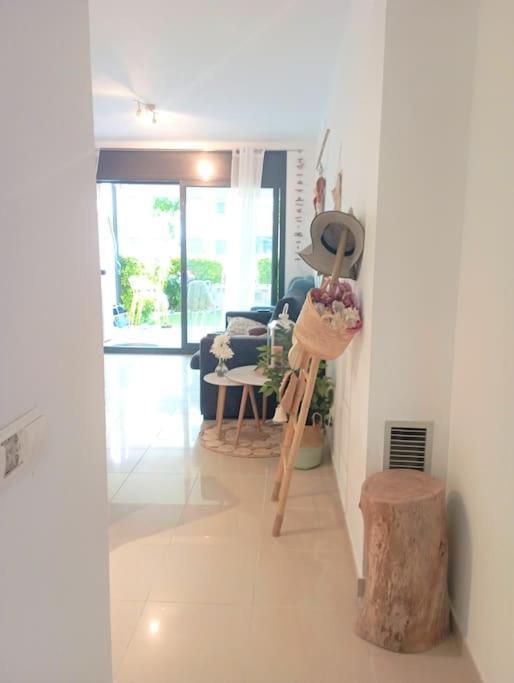 Apartamento En Primera Linea De Mar Ρόζες Εξωτερικό φωτογραφία