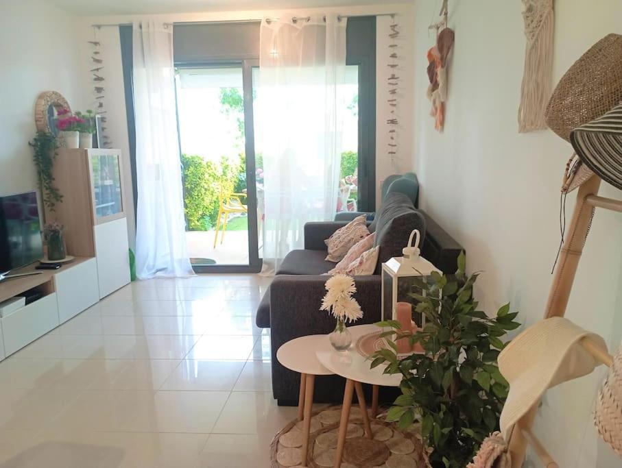 Apartamento En Primera Linea De Mar Ρόζες Εξωτερικό φωτογραφία